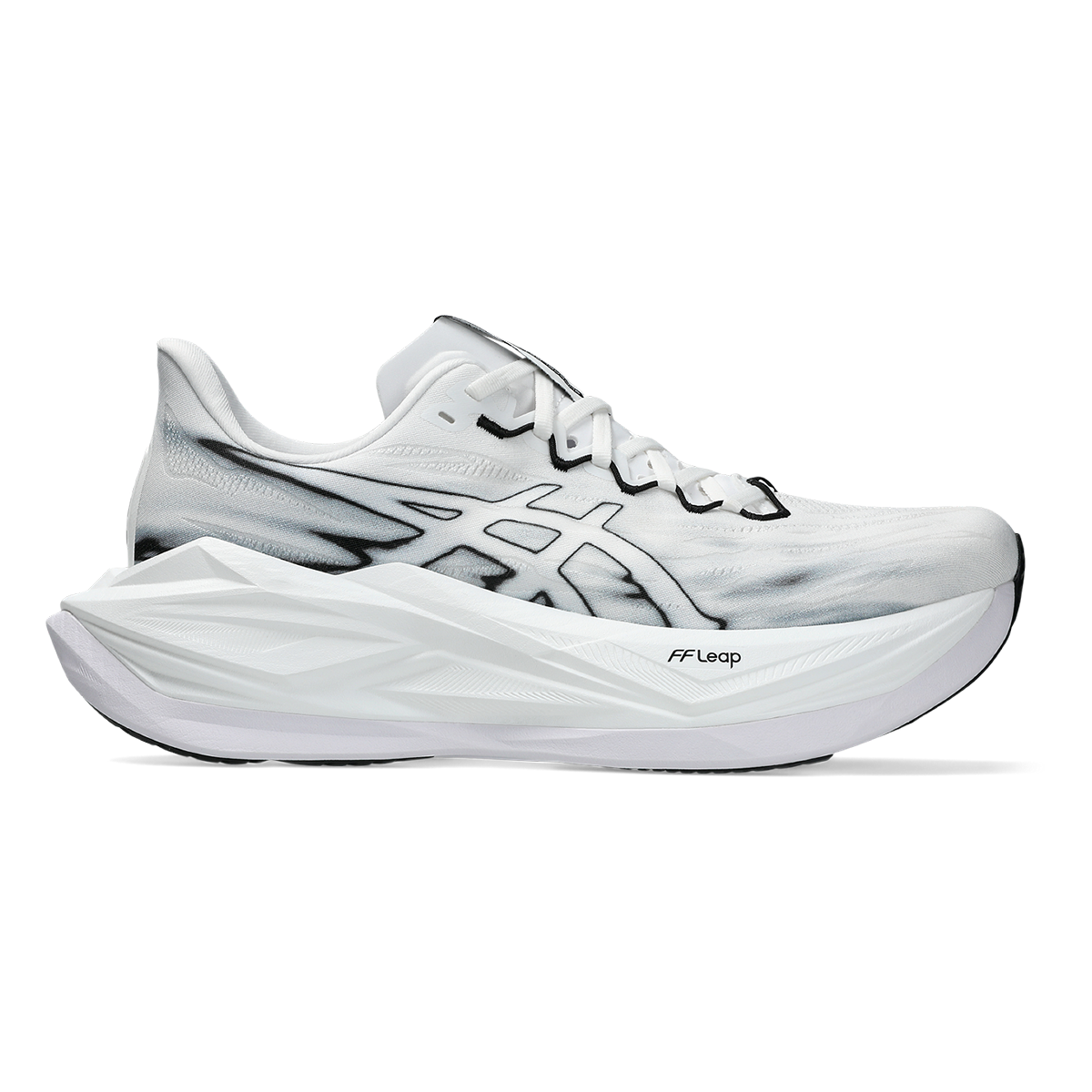 White - Black / D / 6 M / 7.5 W